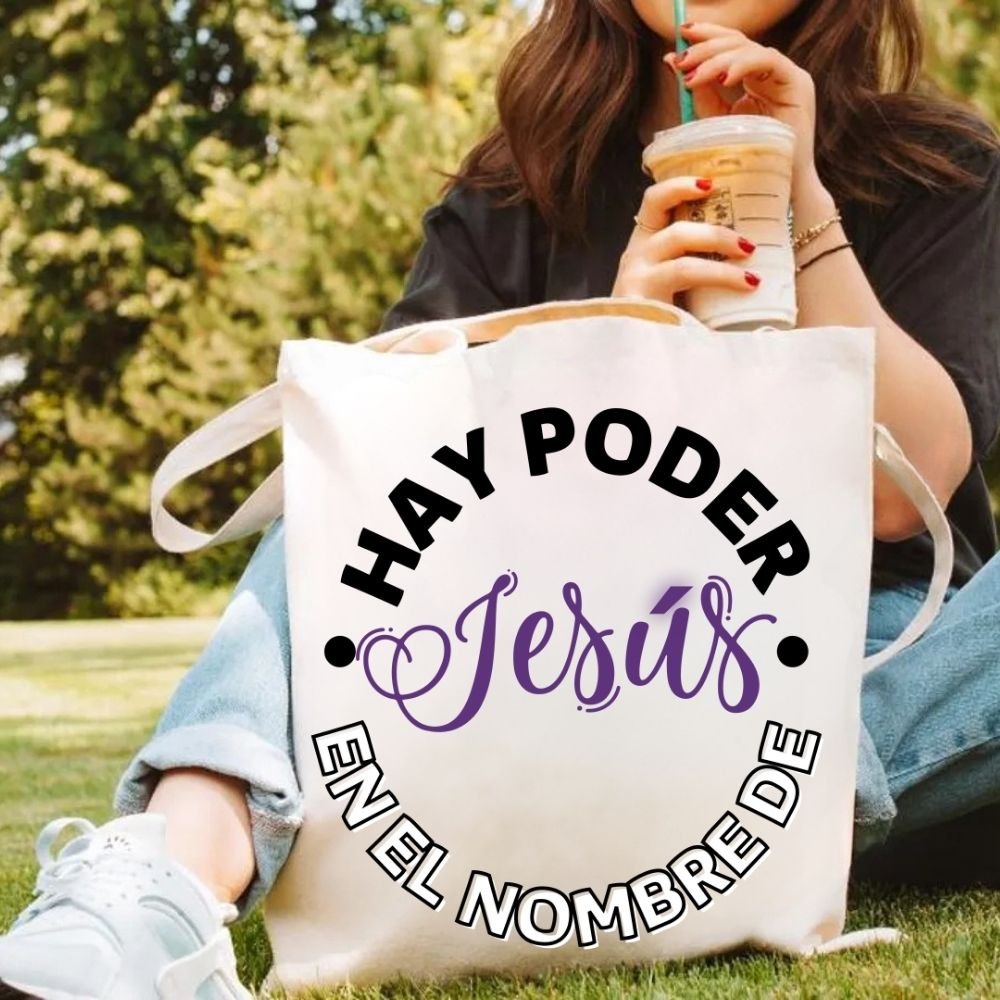 Hay Poder en el Nombre de Jesús | Unisex